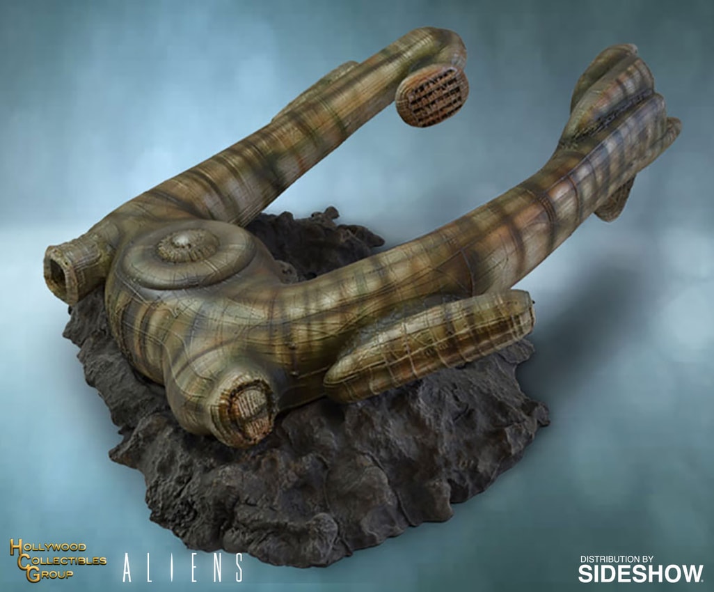 Derelict Ship Model by Hollywood Collectibles Group | Sideshow