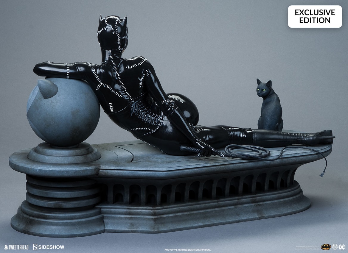 Catwoman Exclusive Edition - Prototype Shown