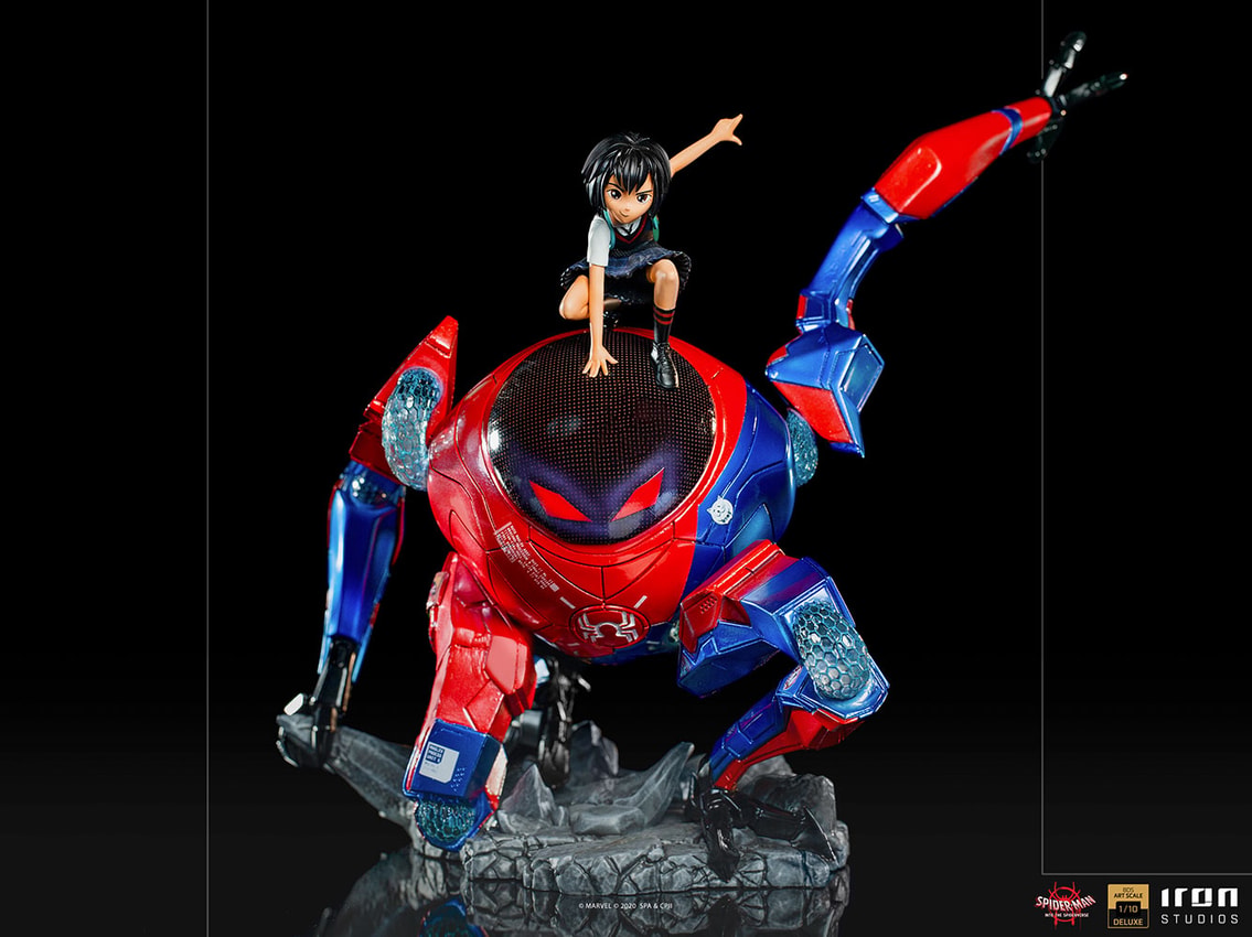 Peni Parker and SP//dr Deluxe Art Scale Statue by Iron Studios
