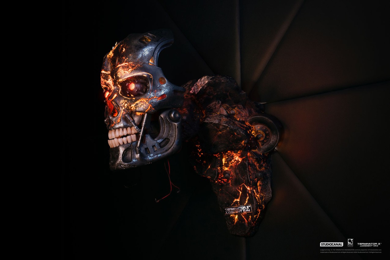 Terminator T-800 Battle Damaged Art Mask Life-Size Bust - Prototype Shown View 6