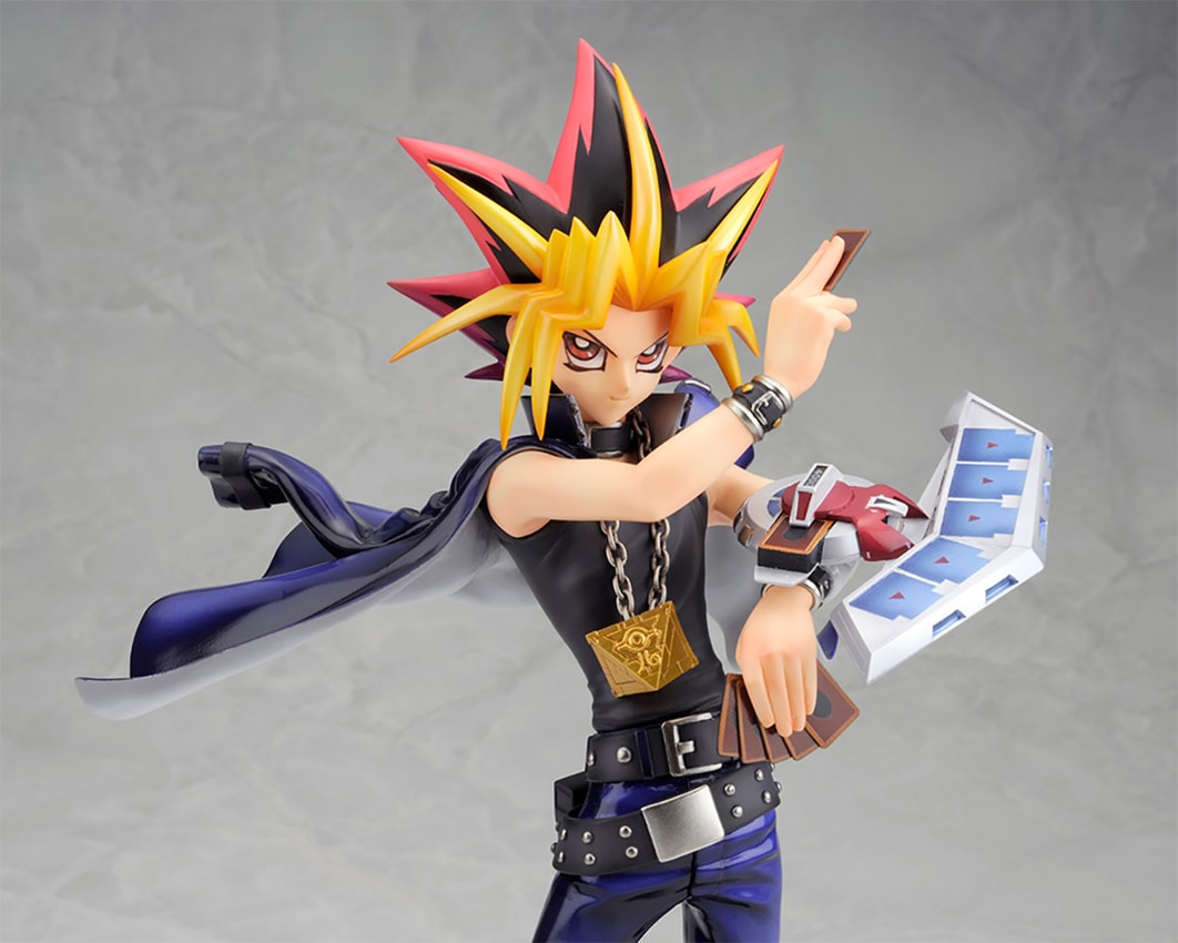 Yu-Gi-Oh! Yami Yugi Statues - Prototype Shown View 6