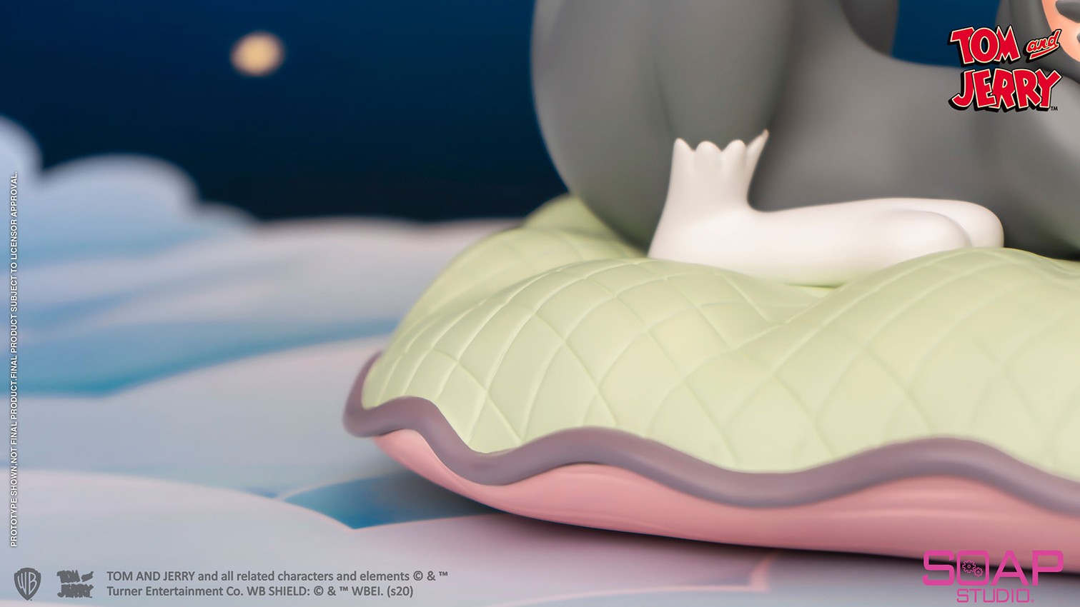 Tom and Jerry Sweet Dreams Collectible Figure by Soap Studio