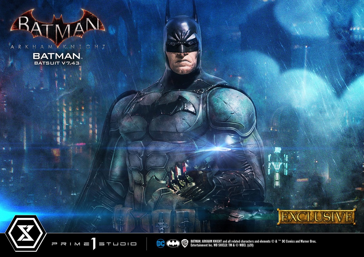 Batman Batsuit V  Statue | Sideshow Collectibles