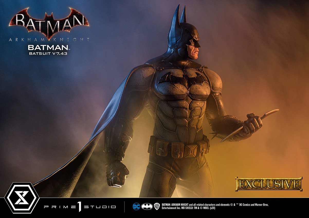 Batman Batsuit V  Statue | Sideshow Collectibles