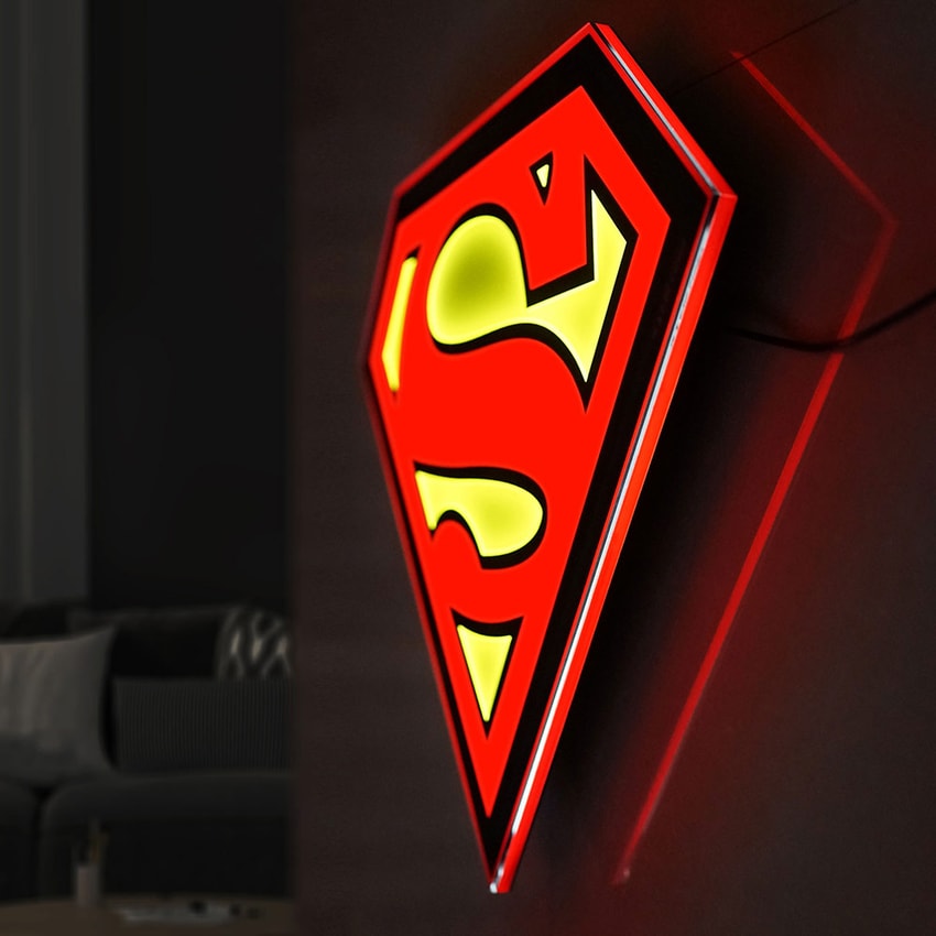 Superman LED Logo Wall Light | Sideshow Collectibles