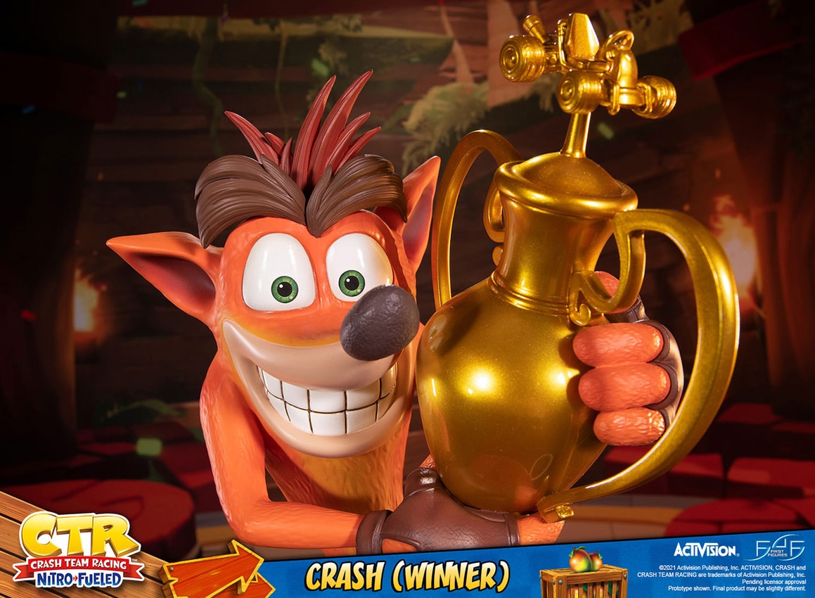 Crash Bandicoot Crash (Winner) (Standard Edition) Statues - Prototype Shown View 3
