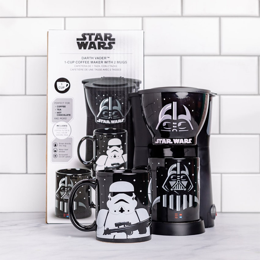 Darth Vader and Stormtrooper Single Cup Coffee Maker with Two Mugs |  Sideshow Collectibles