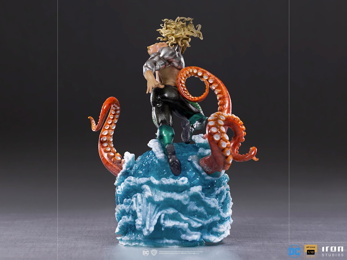 Aquaman Deluxe- Prototype Shown
