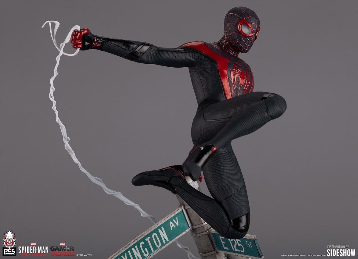 Spider-Man: Miles Morales Collector Edition - Prototype Shown View 3