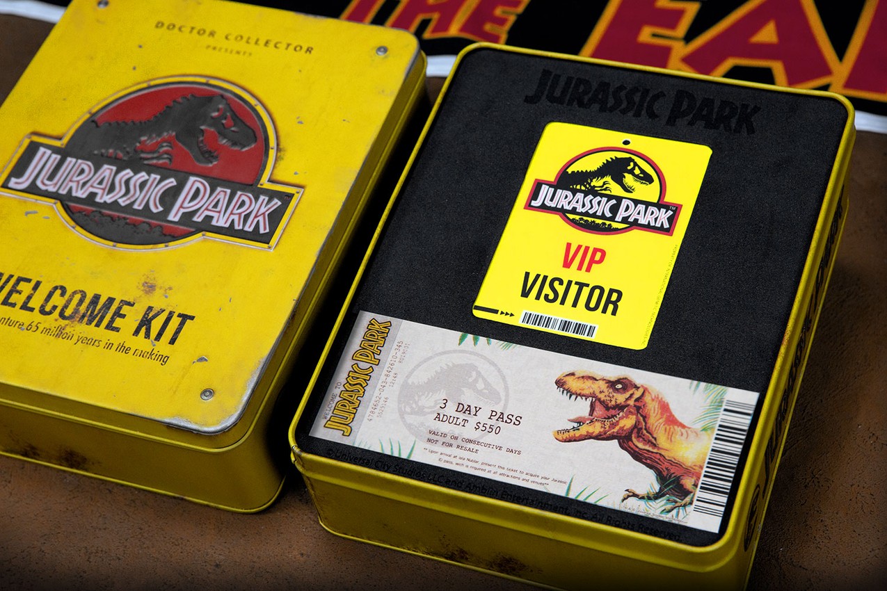 Jurassic Park Welcome Kit (Standard Edition) | Sideshow Collectibles
