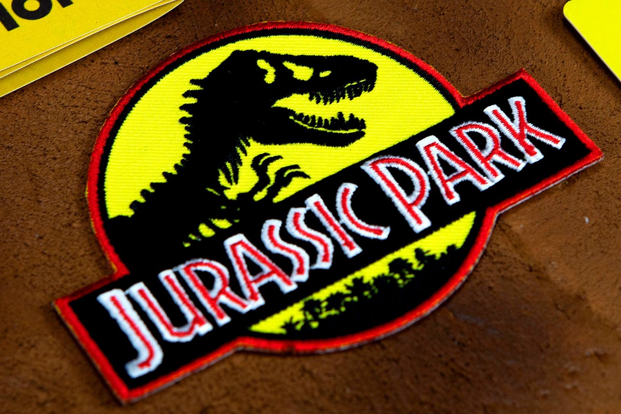 Jurassic Park Welcome Kit (Standard Edition) View 2