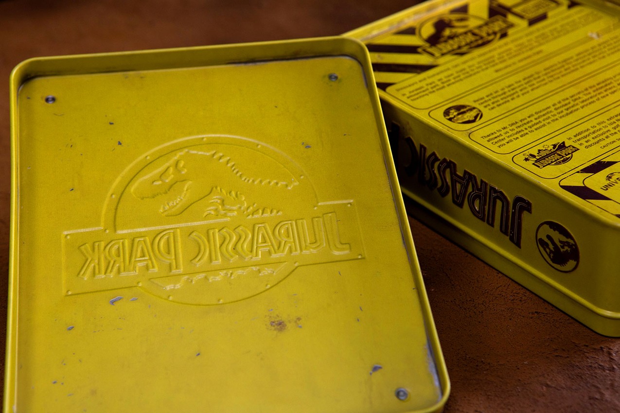 Jurassic Park Welcome Kit (Standard Edition) View 5
