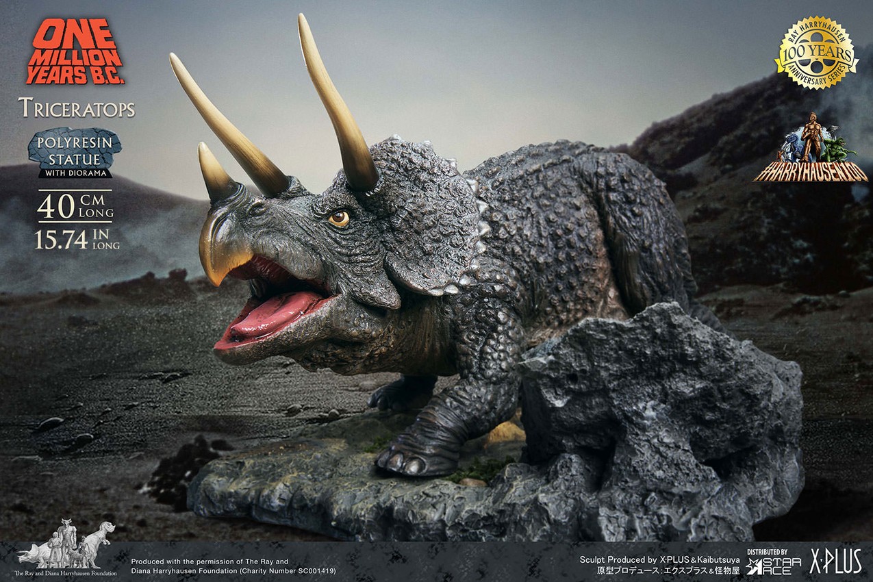 Triceratops (Polyresin Version) Statue by Star Ace Toys