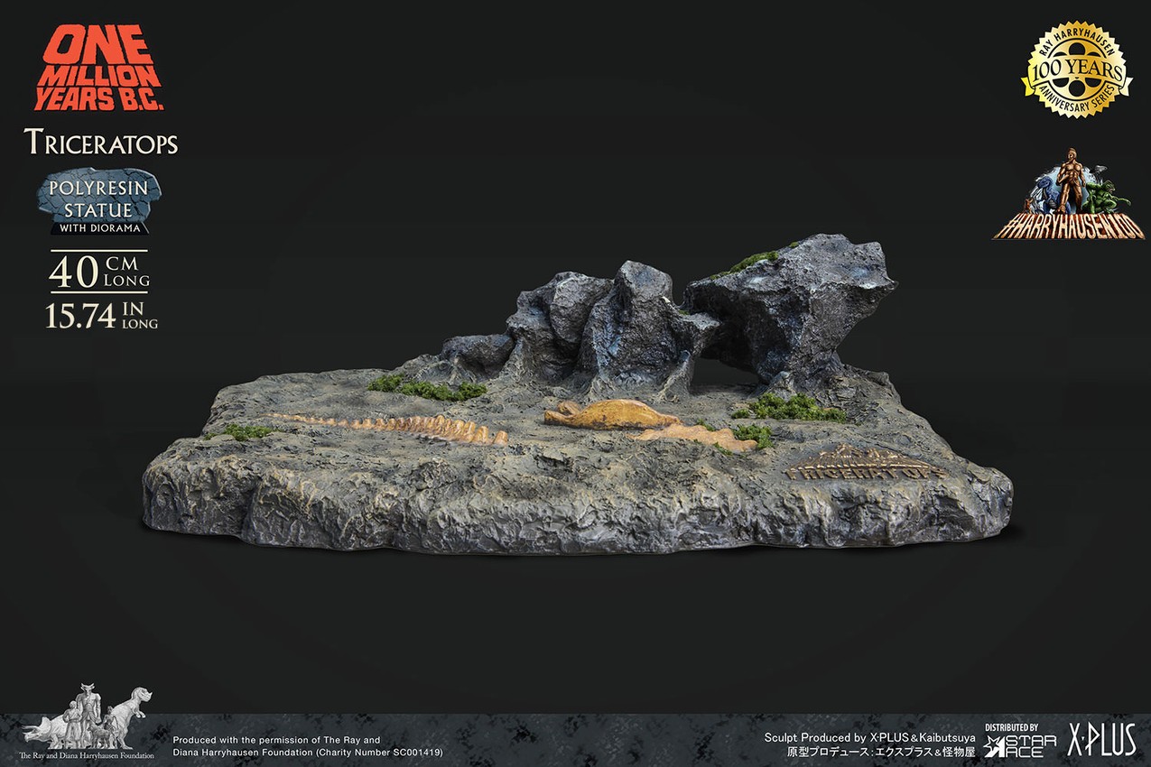 Triceratops (Polyresin Version) Statue by Star Ace Toys