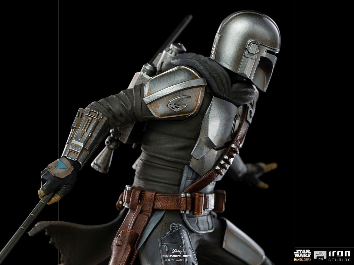 Star Wars The Mandalorian 1:10 Scale Statue - Prototype Shown View 6