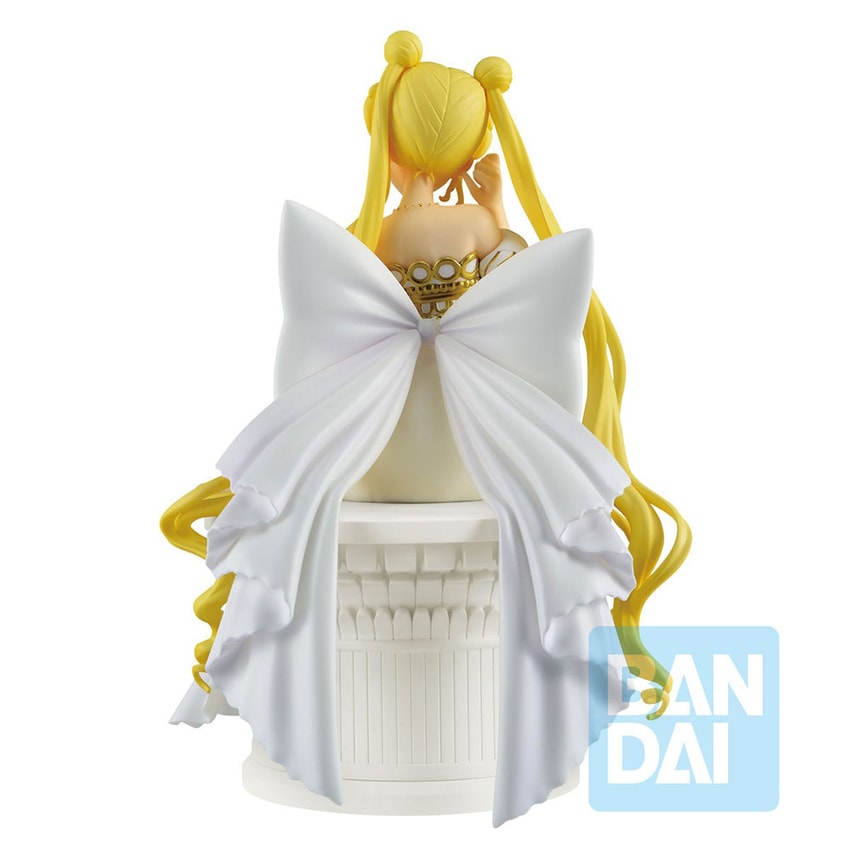 Princess Serenity View 4
