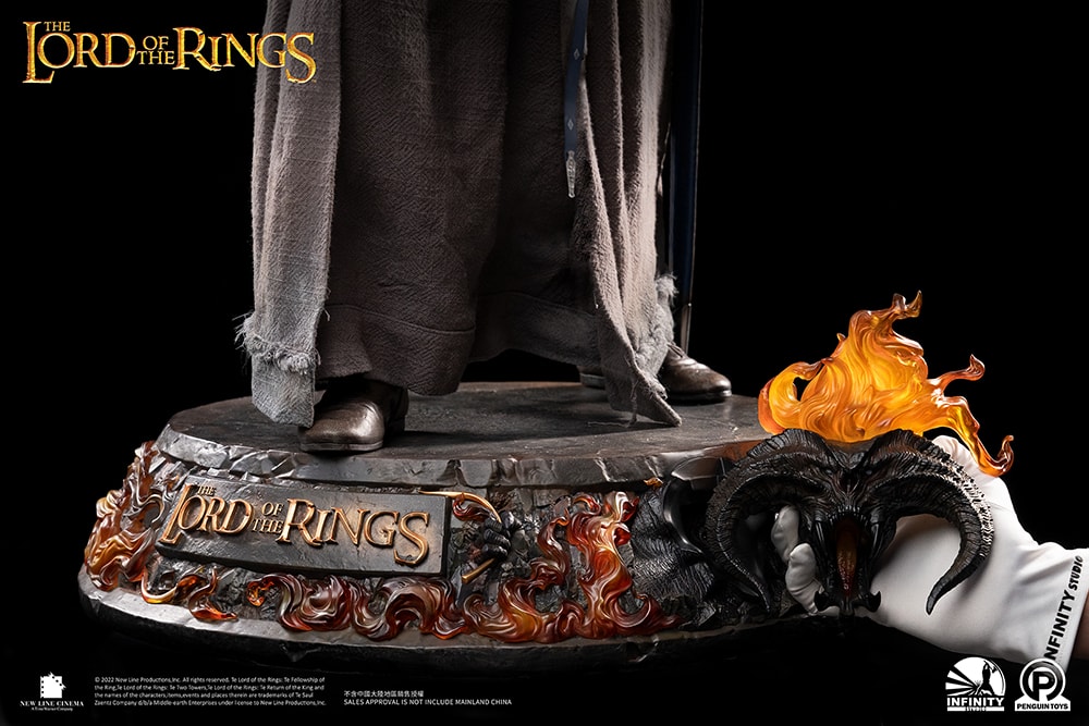 Gandalf the Grey (Ultimate Edition) Collector Edition - Prototype Shown