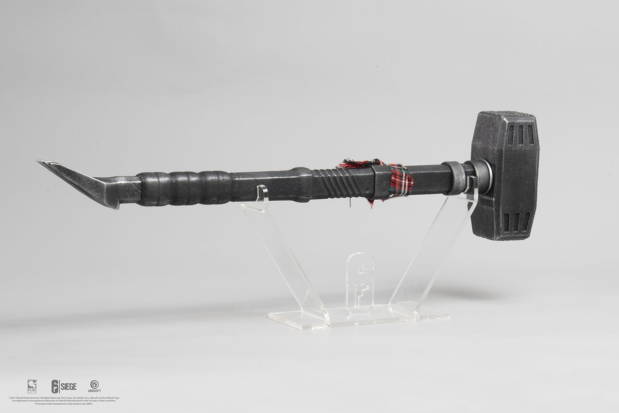 Tom Clancy's Rainbow Six Siege Sledge's Tactical Hammer Replica - Prototype Shown View 6