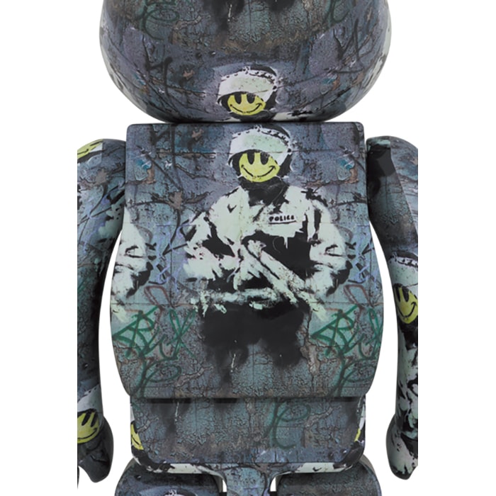 Be@rbrick Riot Cop 1000％- Prototype Shown View 3