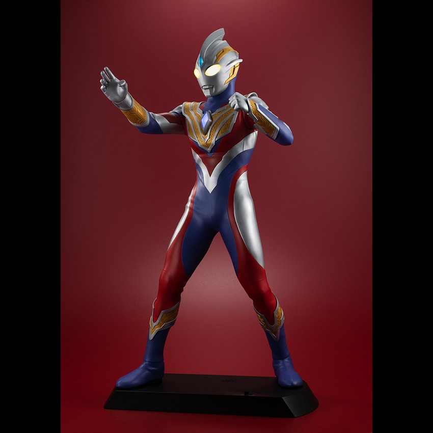 Ultimate Article Ultraman Trigger (Multi type)- Prototype Shown View 2