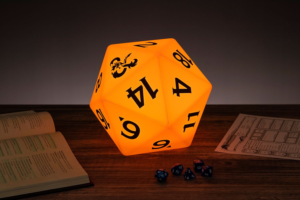 Dungeons & Dragons D20 Light Collectible Lamp  View 5