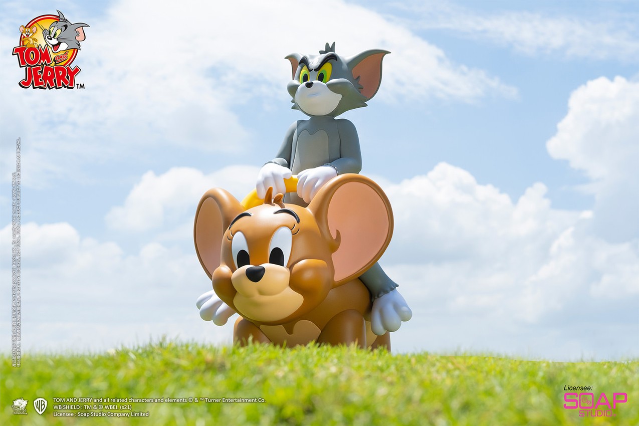 Tom and Jerry Mega Piggyback Ride (700% Version) Statue by Soap