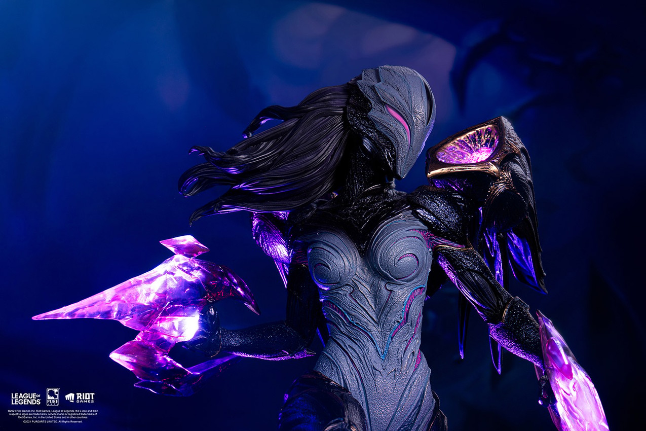 League of Legends Kai'Sa Quarter Scale Statue - Prototype Shown View 5