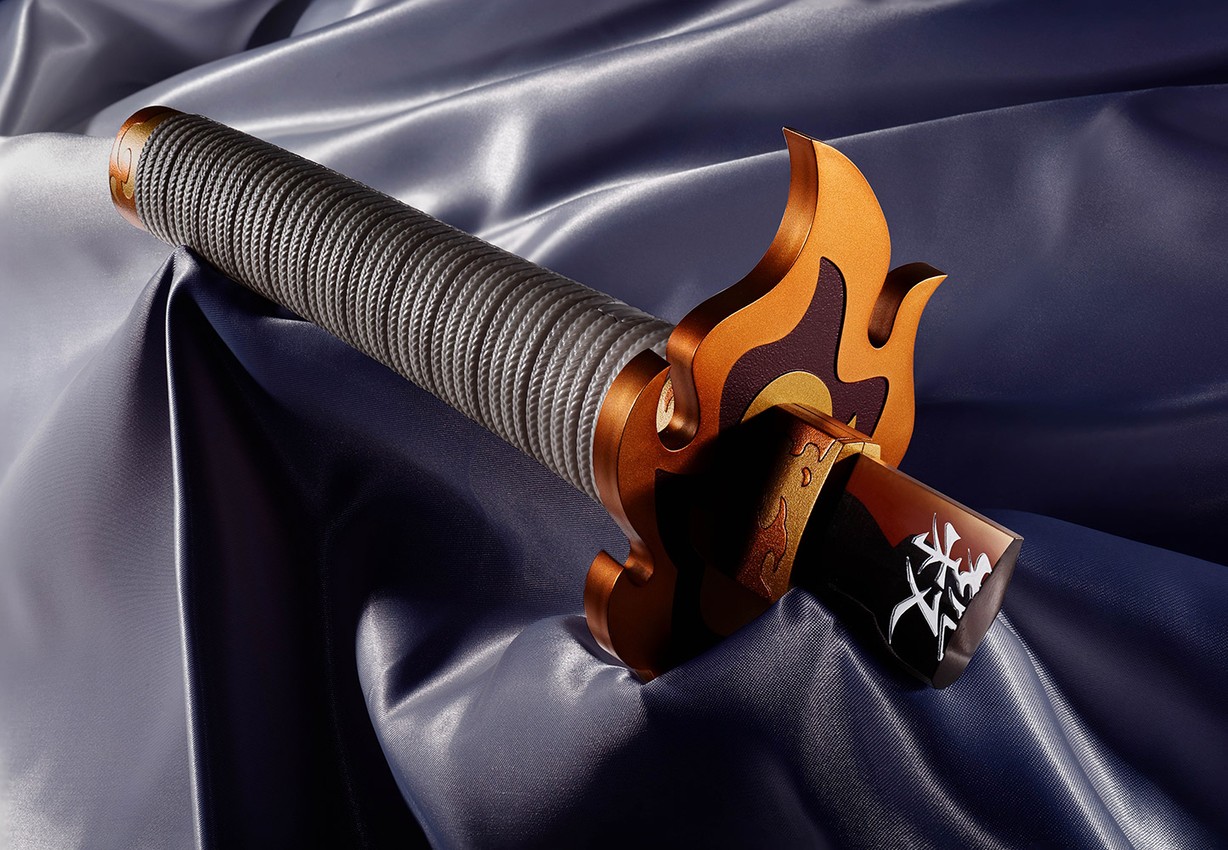 Broken Nichirin Sword (Kyojuro Rengoku)- Prototype Shown