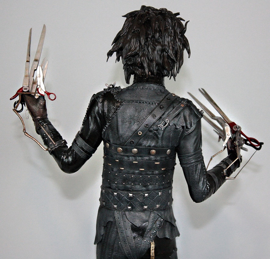 Edward Scissorhands Edward Scissorhands Quarter Scale Statue  View 6