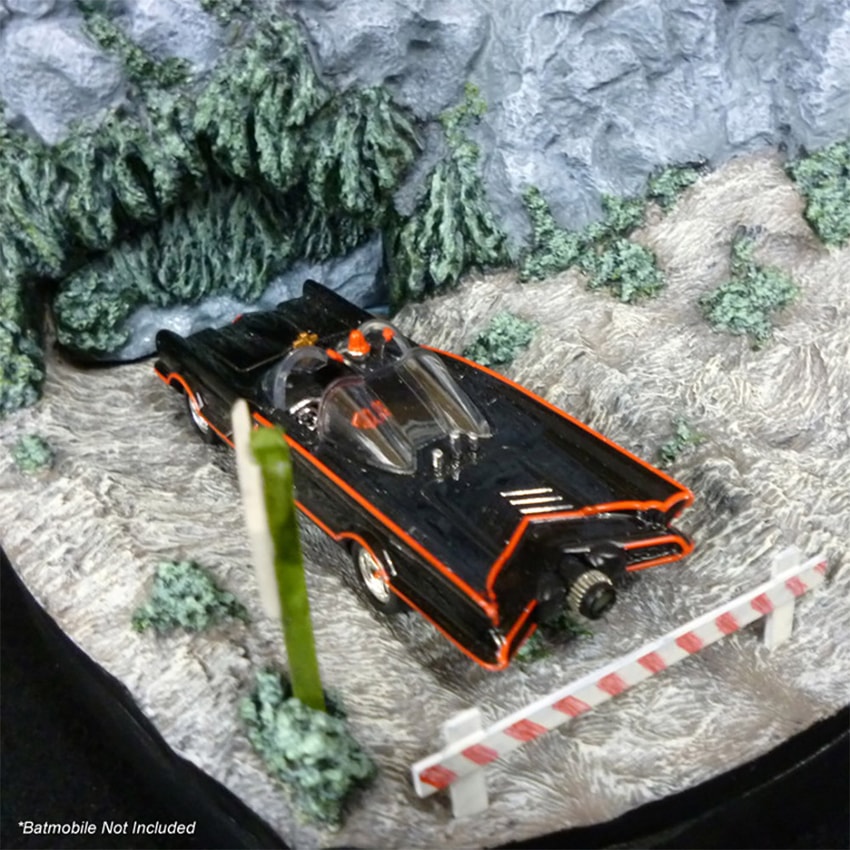 DC Comics Batcave Diorama - Prototype Shown View 6