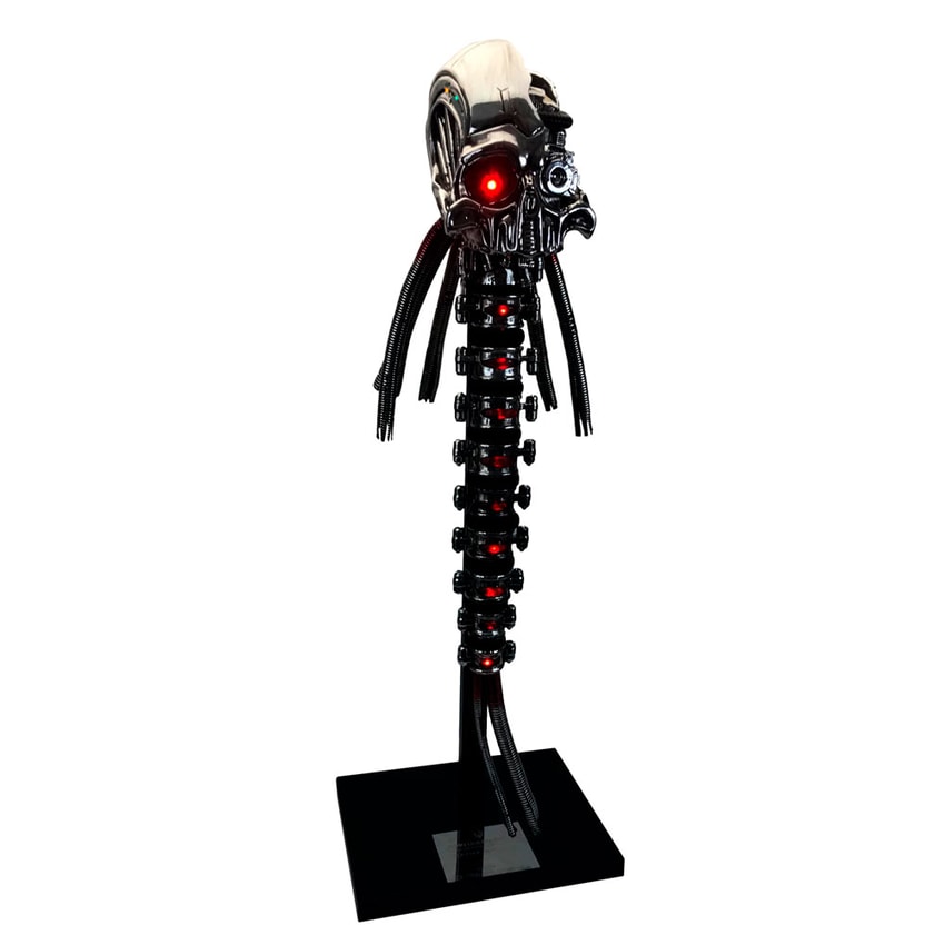Star Trek Borg Queen Skull (Signature Edition) Prop Replica - Prototype Shown View 6