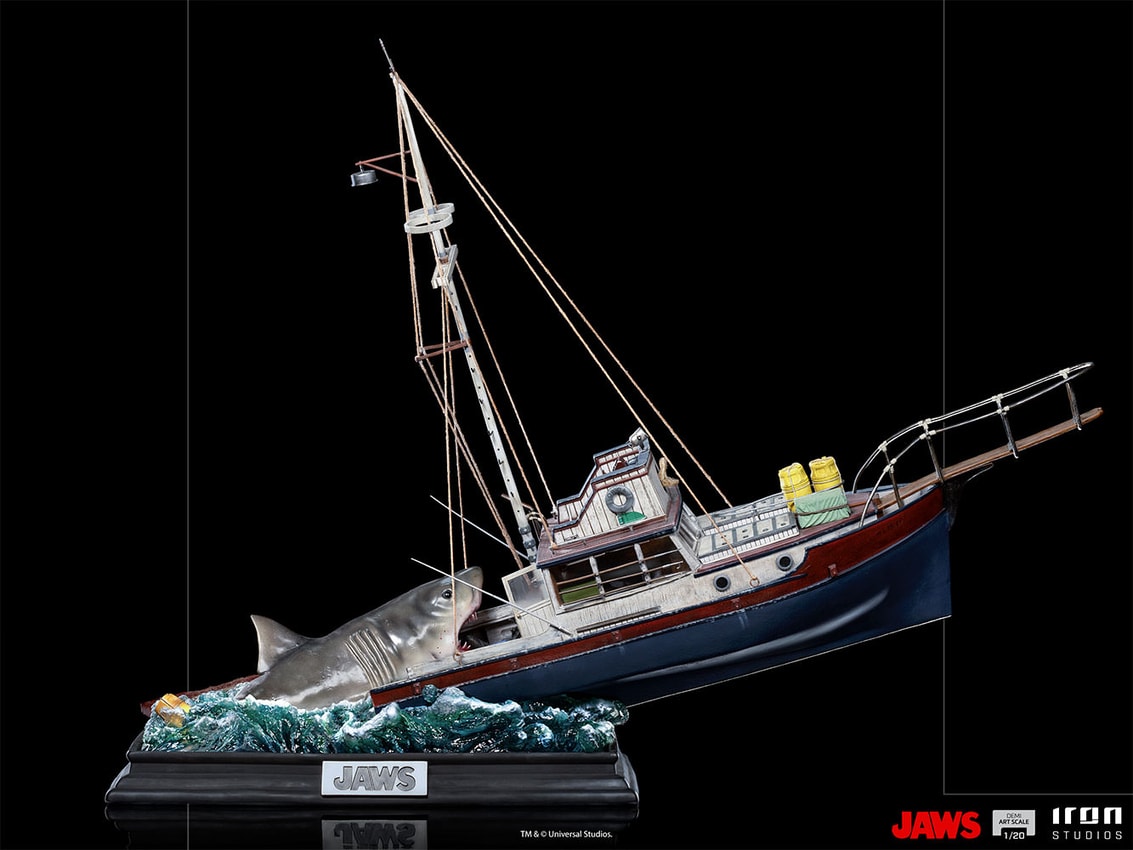 Jaws Jaws Attack Statues - Prototype Shown View 3