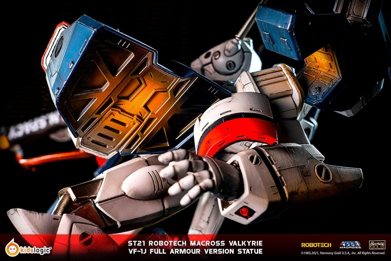 ST21 Macross VF1J Full Armour Version- Prototype Shown