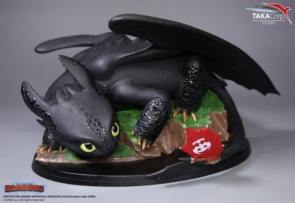 Toothless Statue by Taka Corp. Studio Sideshow Collectibles