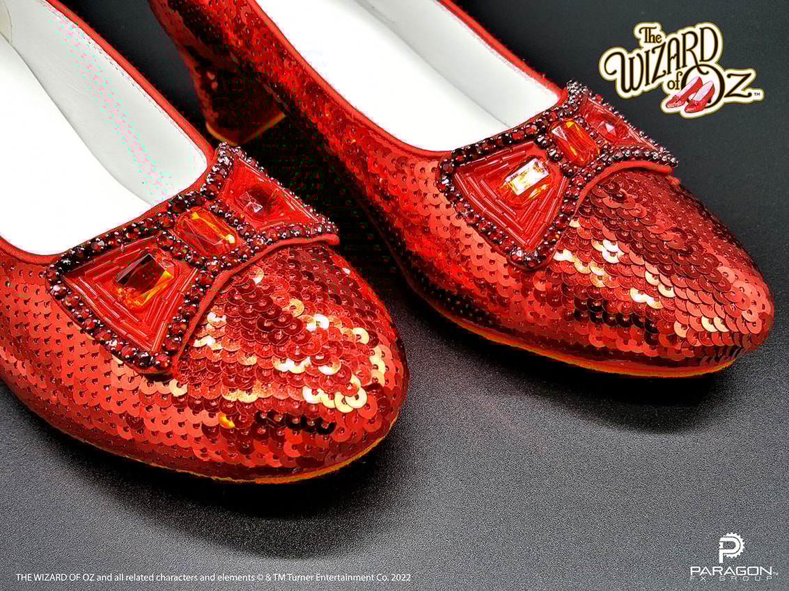 Ruby Slippers Prop Replica by Paragon FX Group Sideshow Collectibles