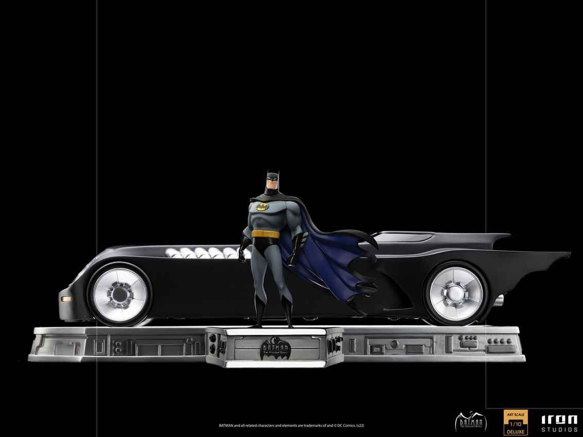 Batman and Batmobile Deluxe 1:10 Scale Statue by Iron Studios