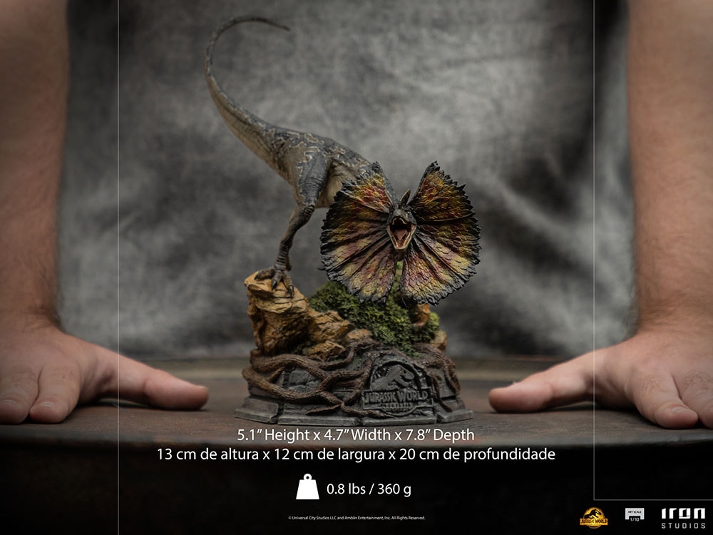Jurassic World Dominion Dilophosaurus 1:10 Scale Statue - Prototype Shown View 3