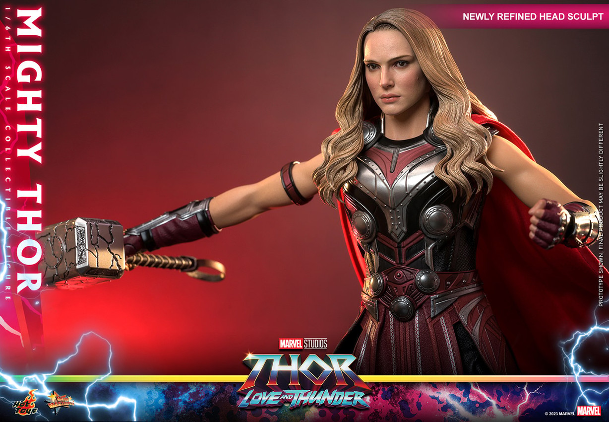 Mighty Thor Sixth Scale Figure by Hot Toys | Sideshow Collectibles