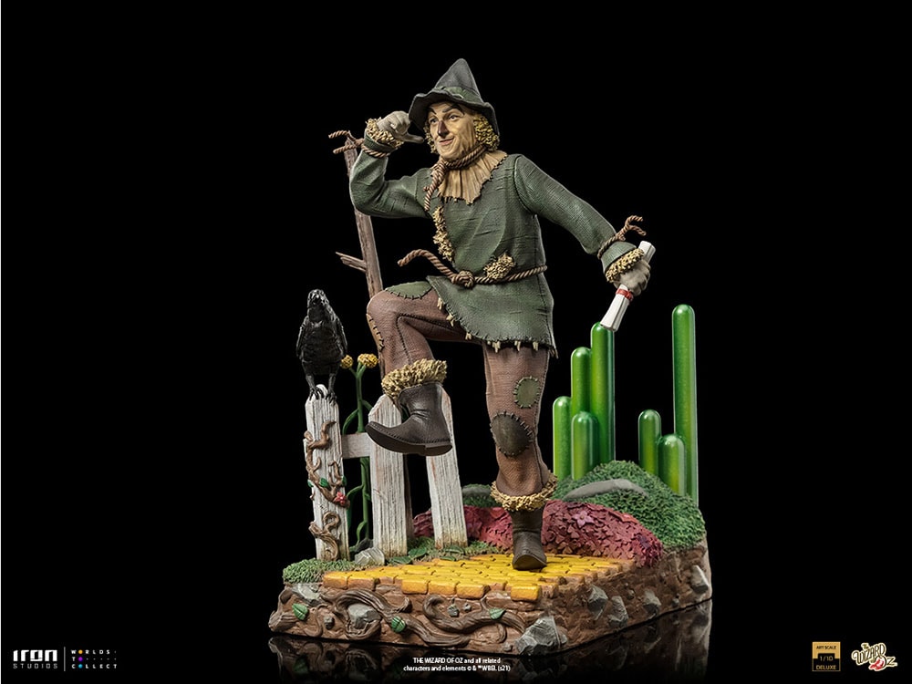 The Wizard of Oz Scarecrow Deluxe 1:10 Scale Statue - Prototype Shown View 6