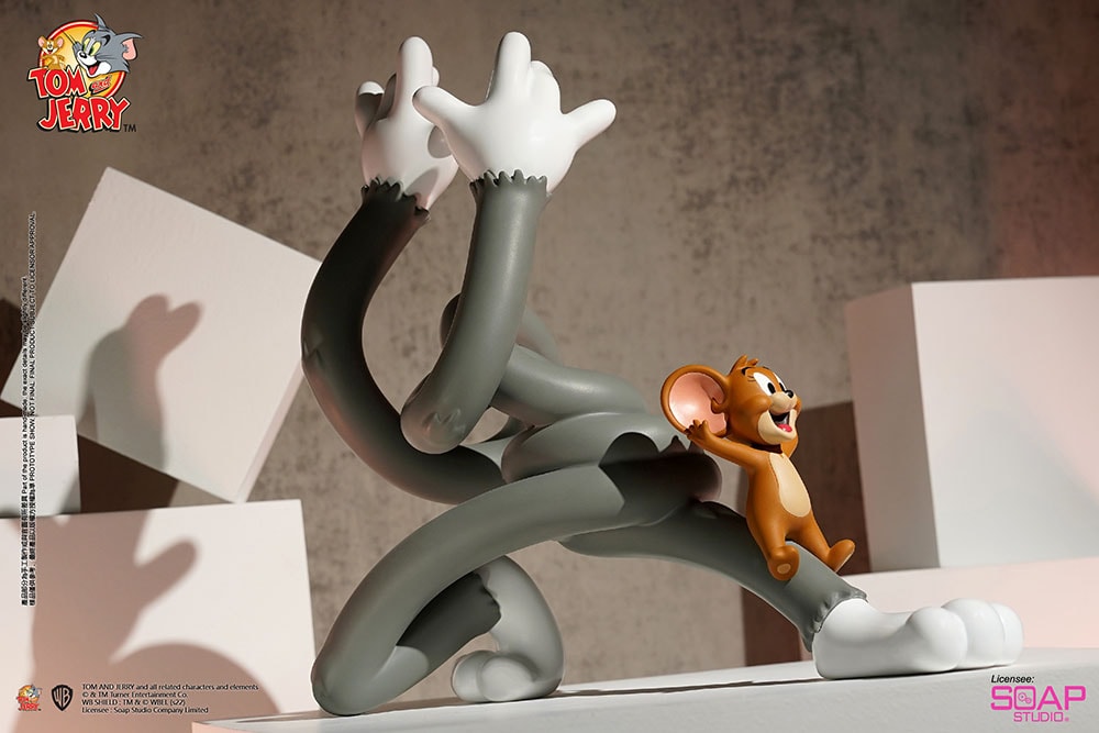 Tom and Jerry Tom Collectible Figure - Prototype Shown View 6