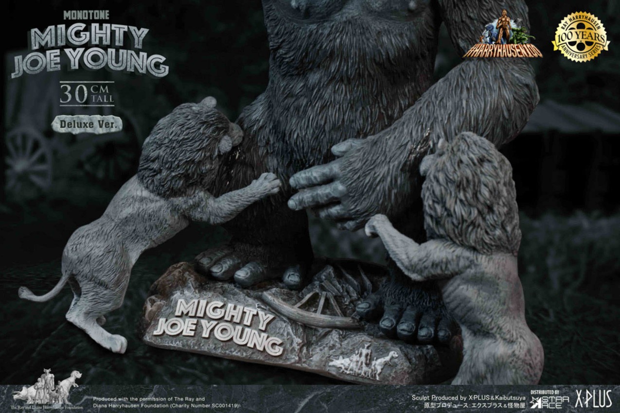 Mighty Joe Young (Monochrome Version) Deluxe- Prototype Shown