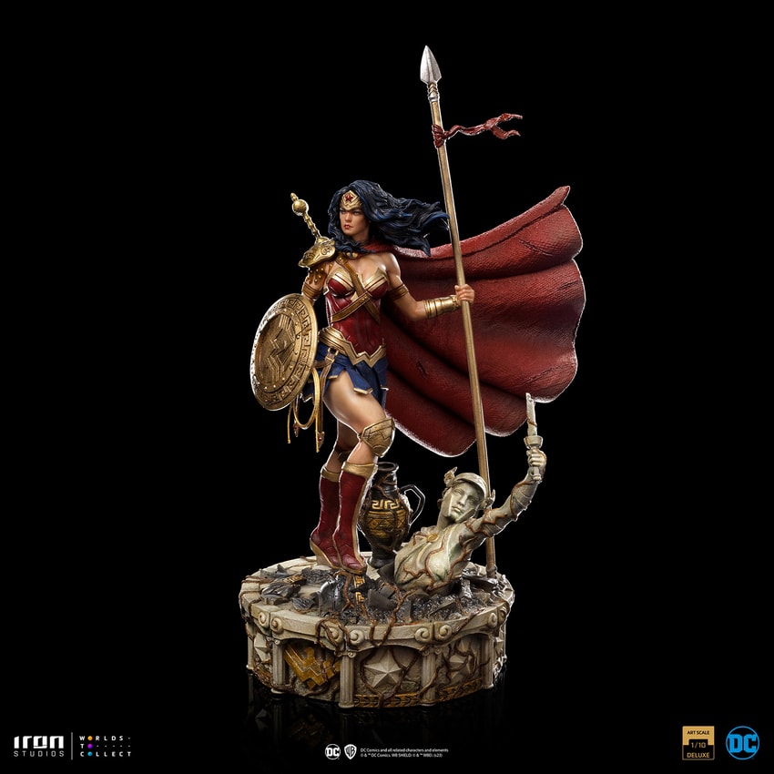 The Wonder Woman Unleashed 1:10 Scale Statue by Iron Studios