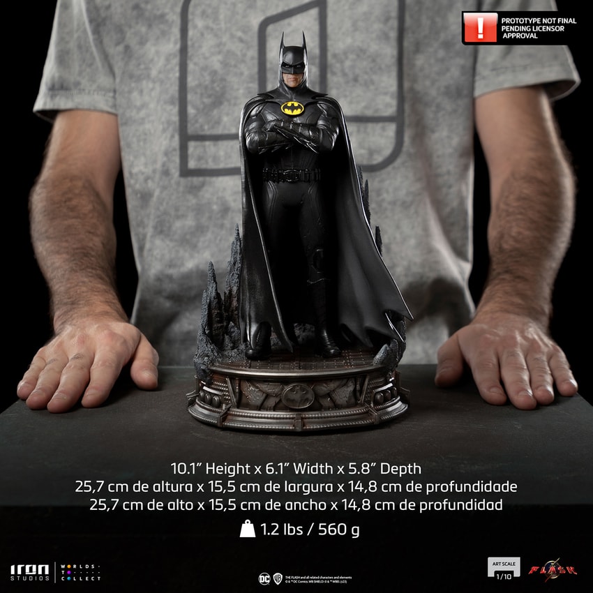 Batman Deluxe- Prototype Shown View 4