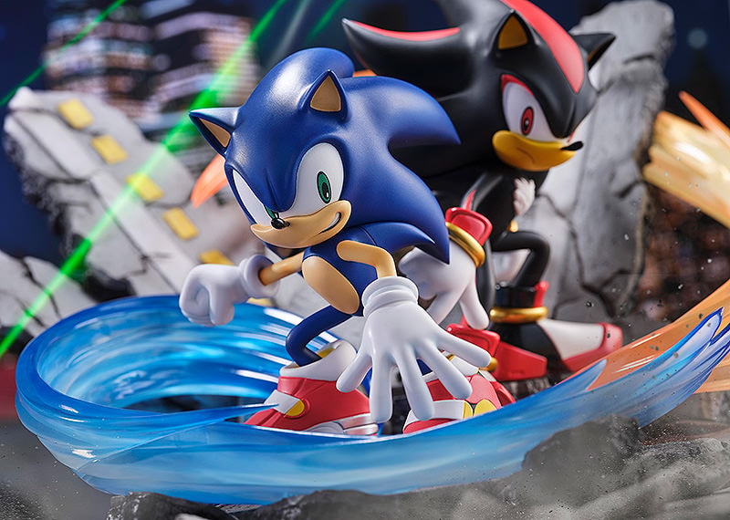 Sonic the Hedgehog Sonic Adventure 2 Statues - Prototype Shown View 3