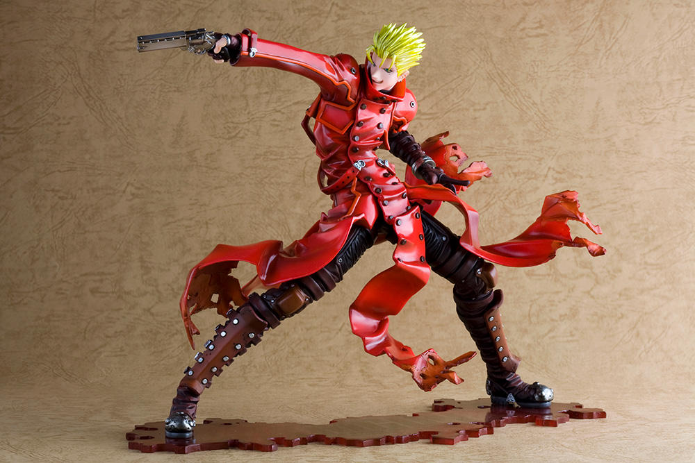 Trigun Vash the Stampede (Renewal Package) Statues - Prototype Shown View 1