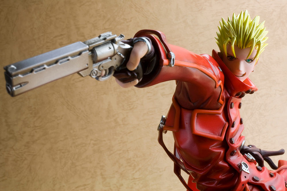 Trigun Vash the Stampede (Renewal Package) Statues - Prototype Shown View 3