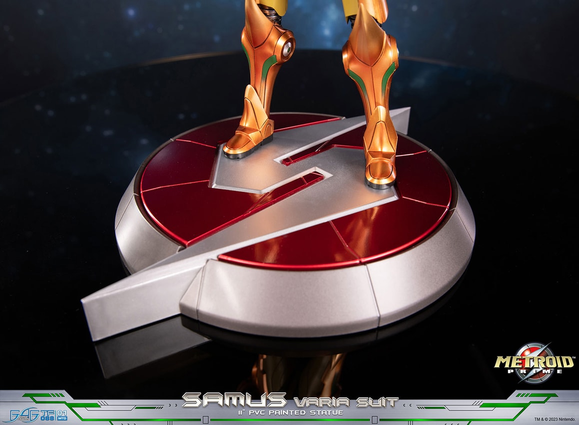 Nintendo Samus Varia Suit (Collector's Edition) Statues - Prototype Shown View 5