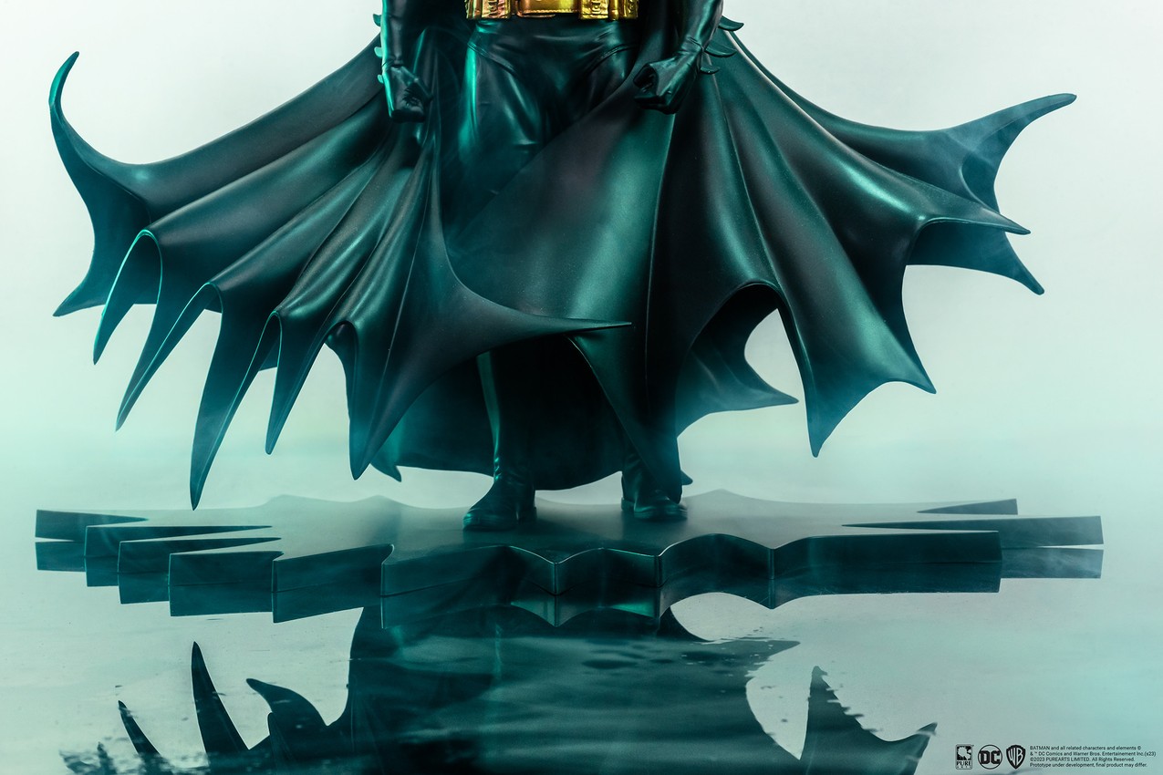 DC Comics Batman 1989 Version (PX Exclusive) Statues - Prototype Shown View 5