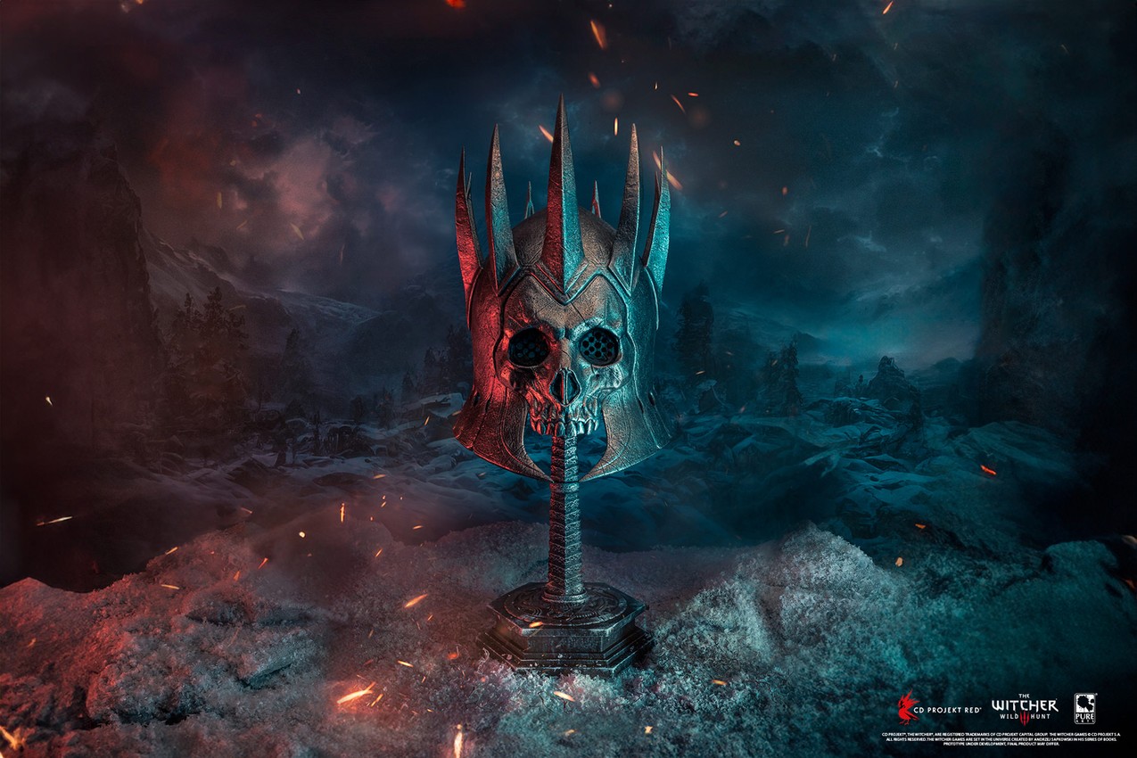 The Witcher 3: Wild Hunt Eredin Helmet Life-Size Replica - Prototype Shown View 1