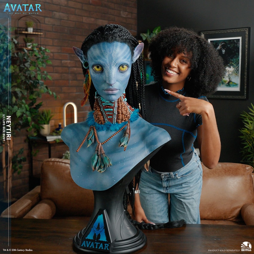 AVATAR Neytiri (Elite) Life-Size Bust  Collector Edition - Prototype Shown View 1